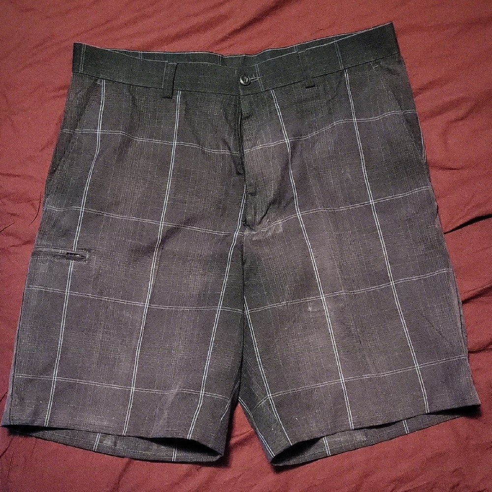 Grand Slam Charcoal Plaid Men's Shorts